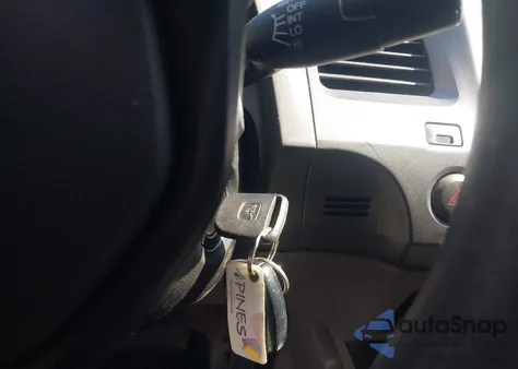 2008 Honda Civic Lx из США, поврежденный, VIN 1HGFA16588L019780